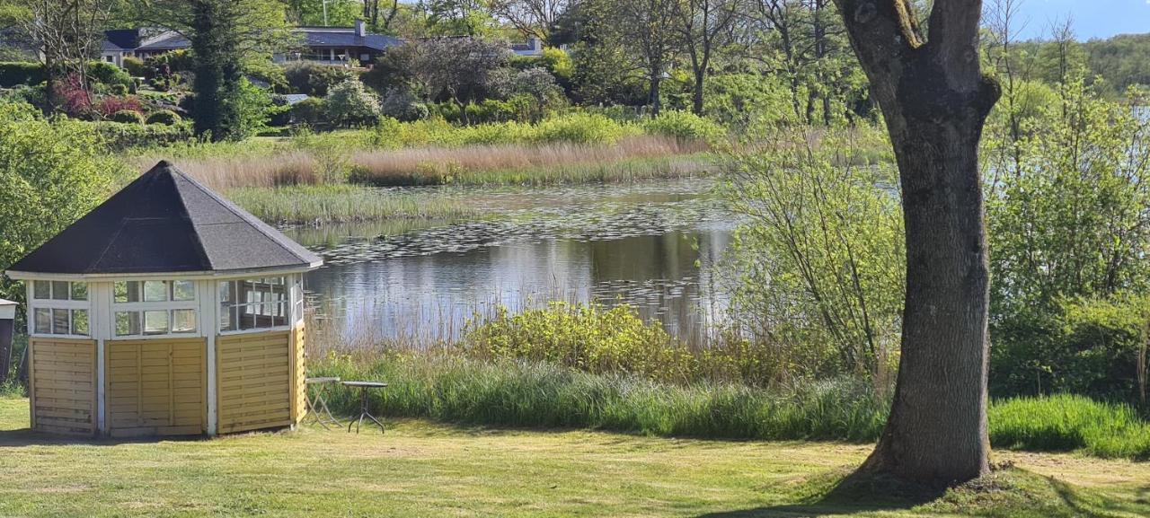 Hotel Apartment With A Lake View - 2 Room Apartment Kruså エクステリア 写真