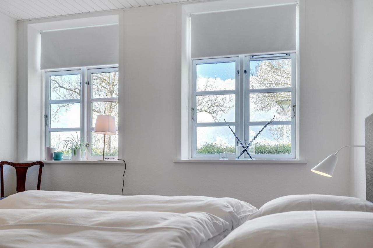Hotel Apartment With A Lake View - 2 Room Apartment Kruså エクステリア 写真