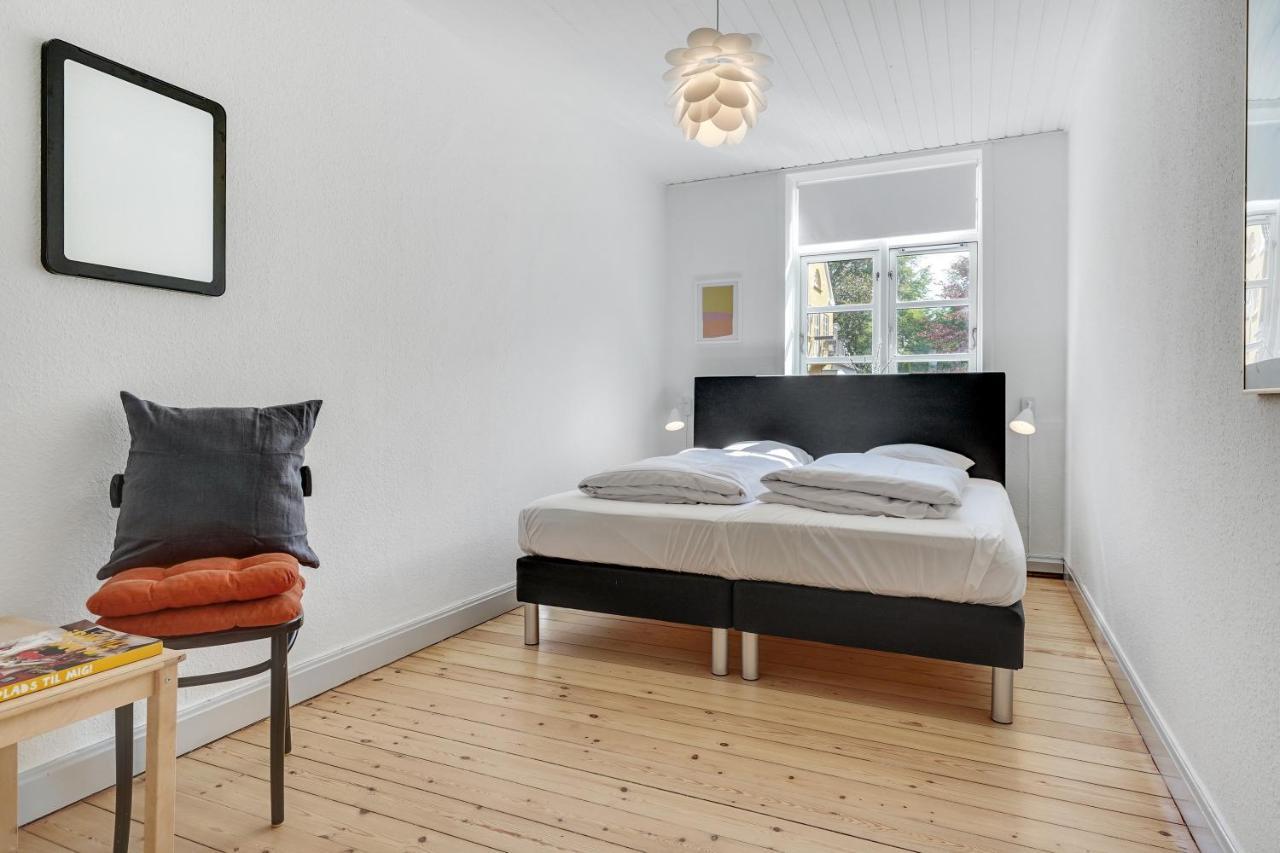 Hotel Apartment With A Lake View - 2 Room Apartment Kruså エクステリア 写真