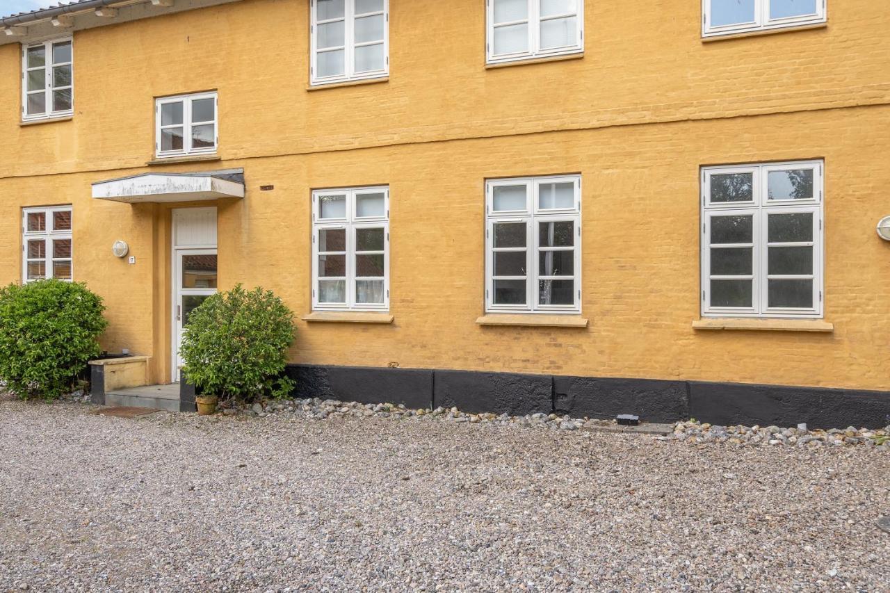 Hotel Apartment With A Lake View - 2 Room Apartment Kruså エクステリア 写真